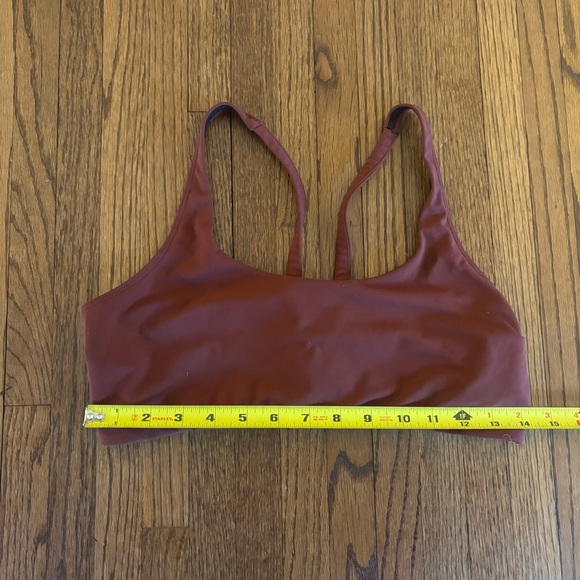 Vuori Yosemite Sports Bra, Brick Red Maroon, Size Large - Picture 5 of 5
